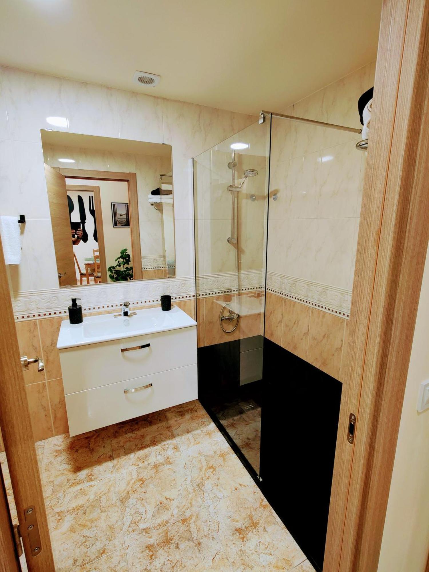 The Astrid Apartment Лорет де Мар Екстериор снимка